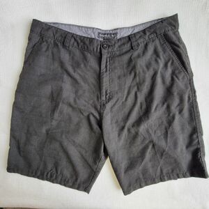 O'NEILL Charcoal Gray Shorts Size 40 Monochromatic Plaid Flat Front Bermuda